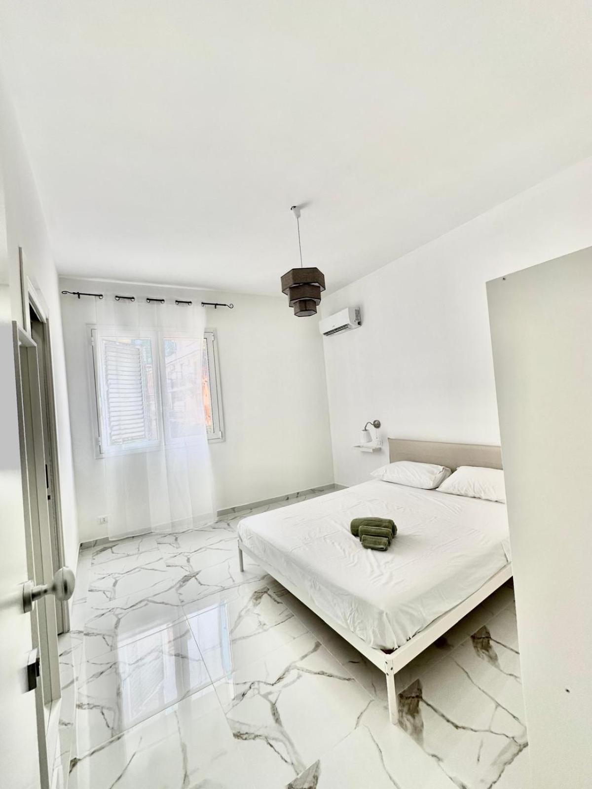 Nonna Mari' Hotel Isola delle Femmine Buitenkant foto